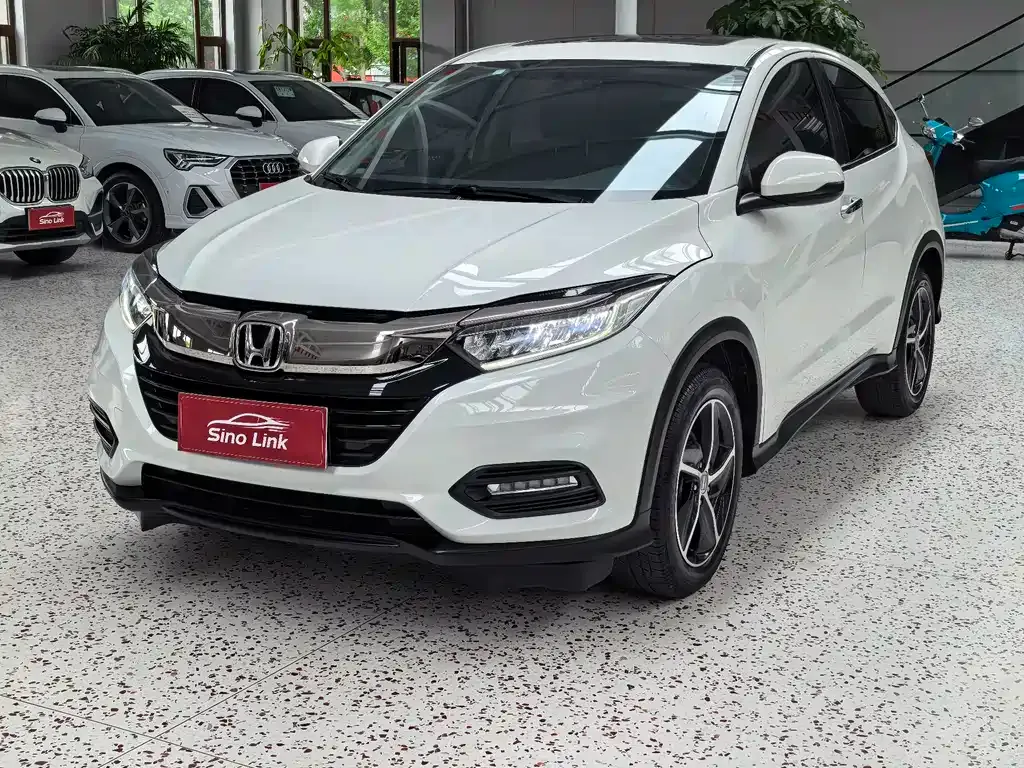 Honda Vezel — фото 1