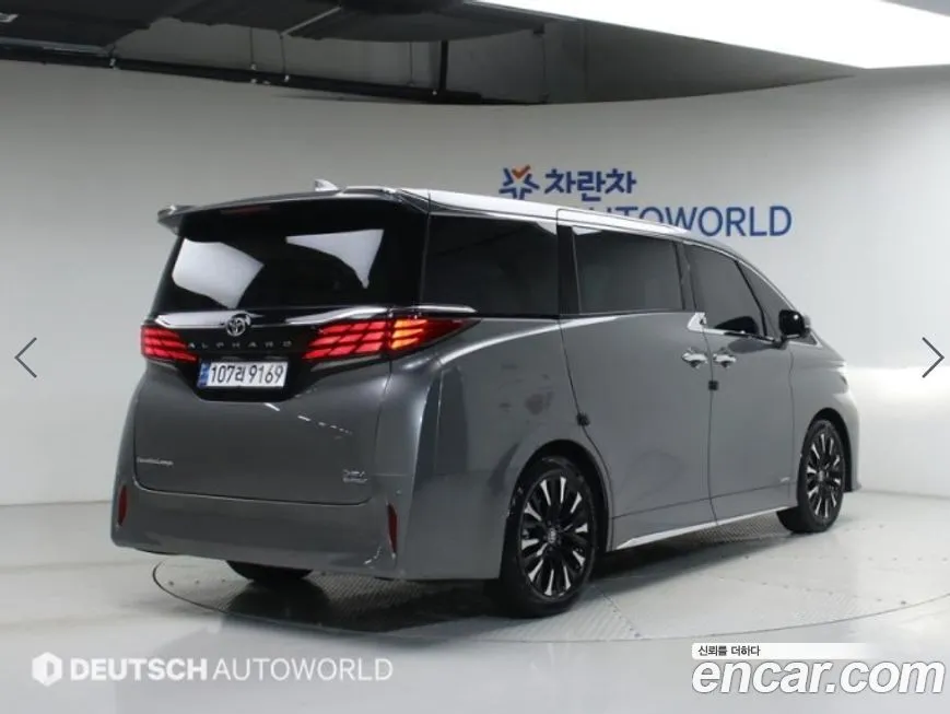 Toyota Alphard 2024 из KR, фото 3