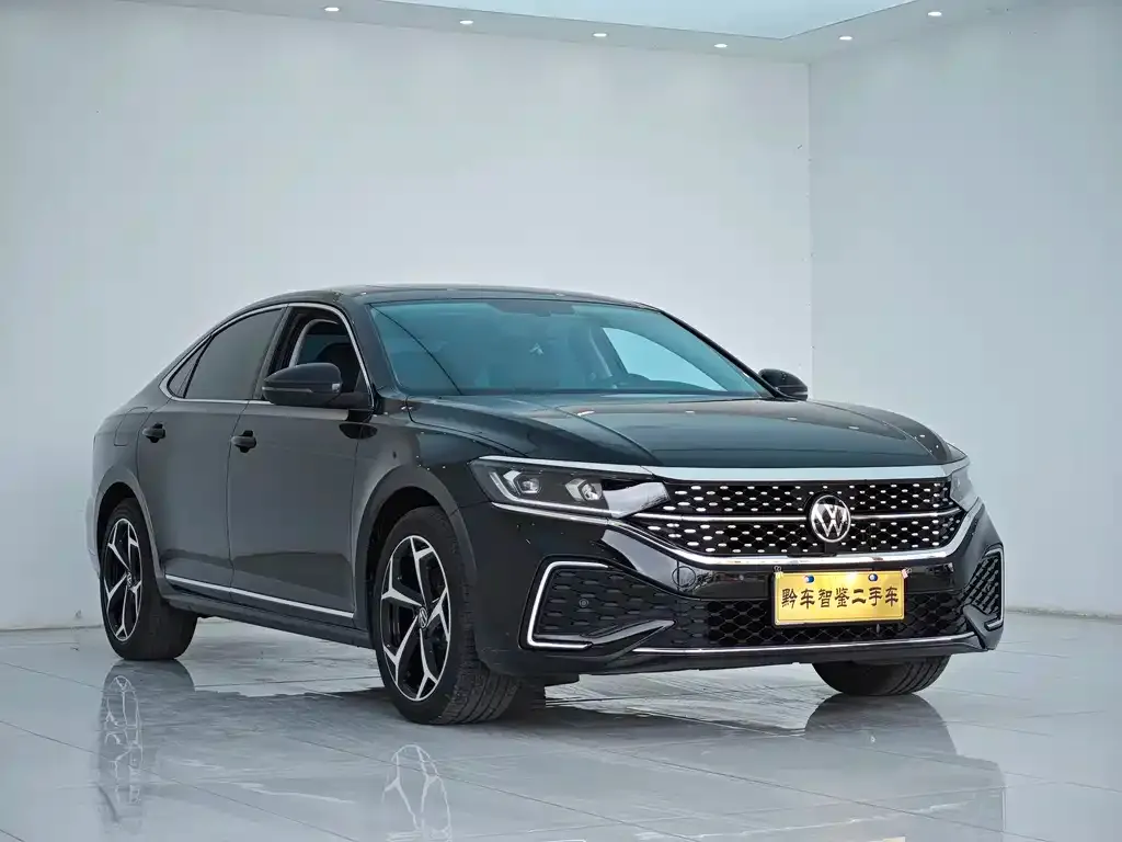 Volkswagen Passat — фото 5