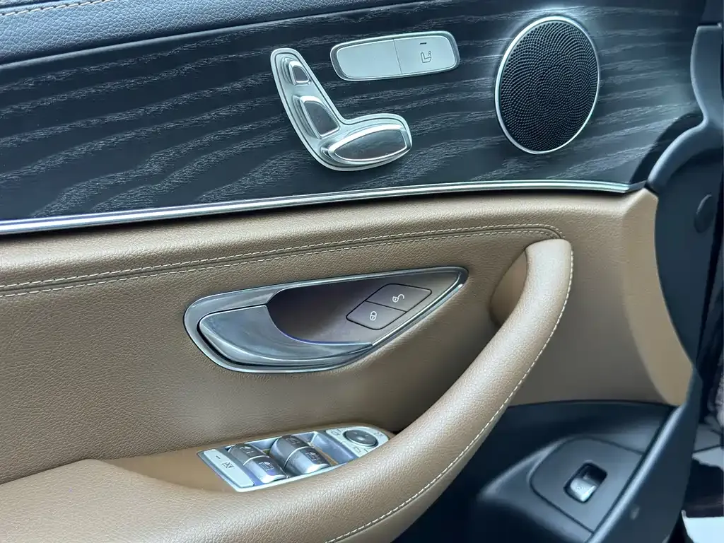 Mercedes-Benz E-Class 2021 из CN, фото 9
