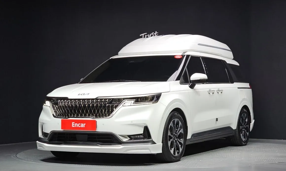 Kia Carnival 2023 из KR, фото 1