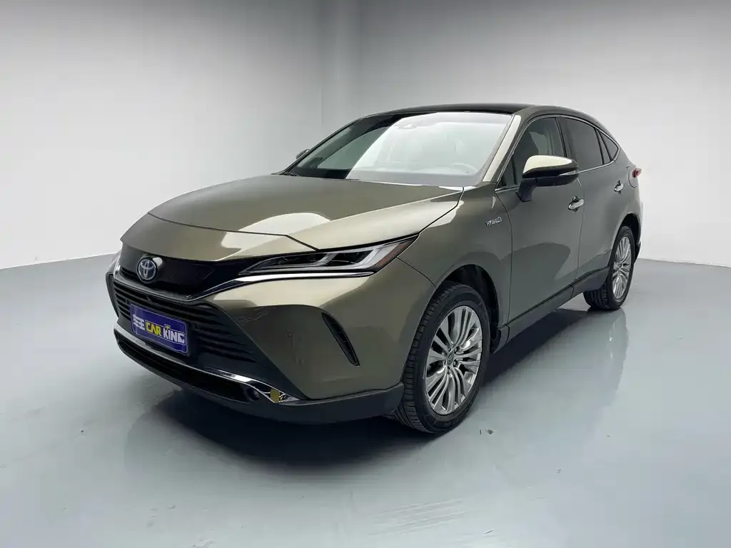 Toyota Harrier — фото 1
