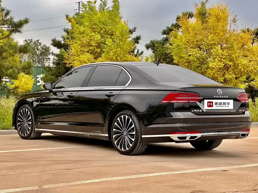 Volkswagen Phideon — фото 8