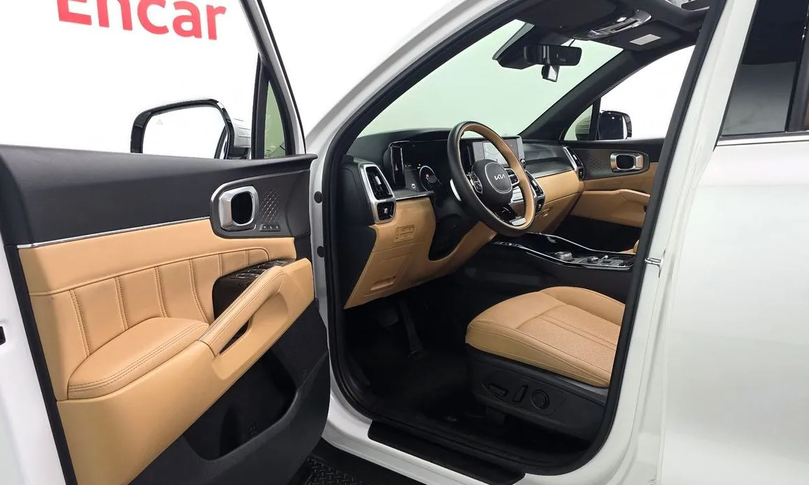 Kia Sorento — фото 10