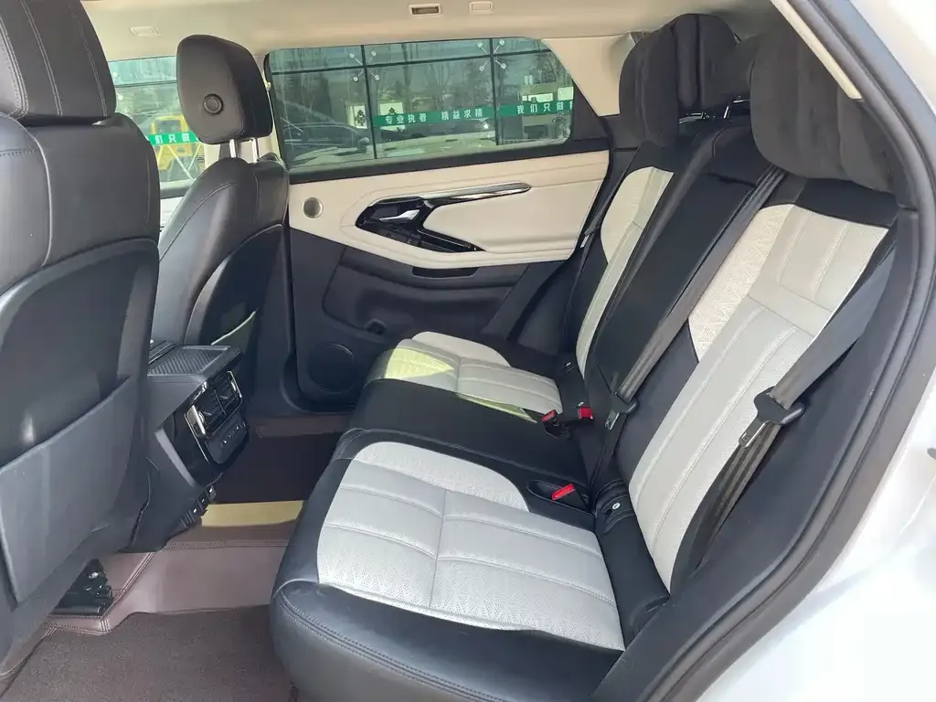Land Rover Evoque — фото 3