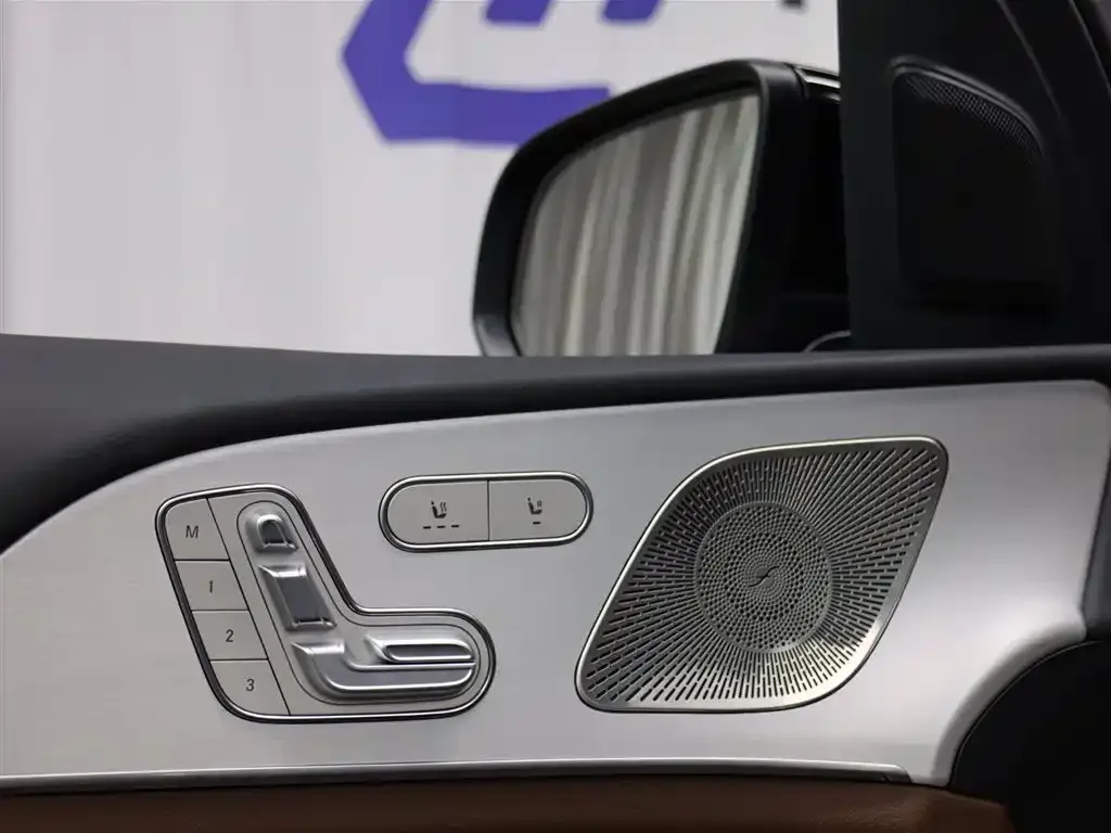 Mercedes-Benz GLS — фото 2