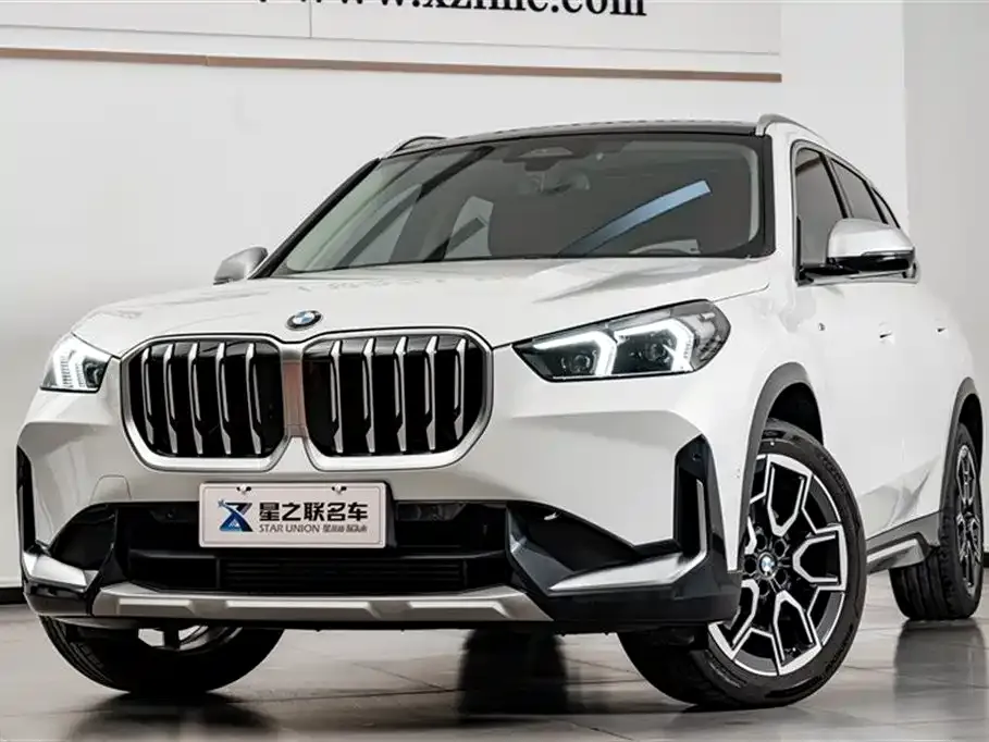 BMW X1 — фото 7