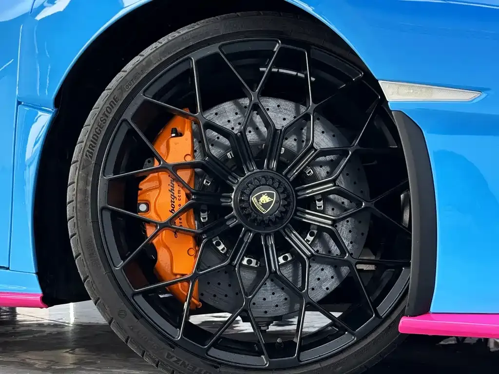 Lamborghini Huracan — фото 8