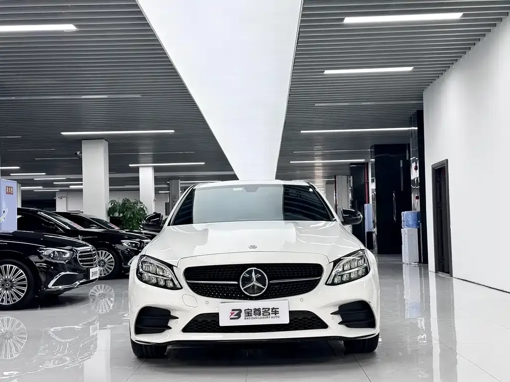 Mercedes-Benz C-Class — фото 8