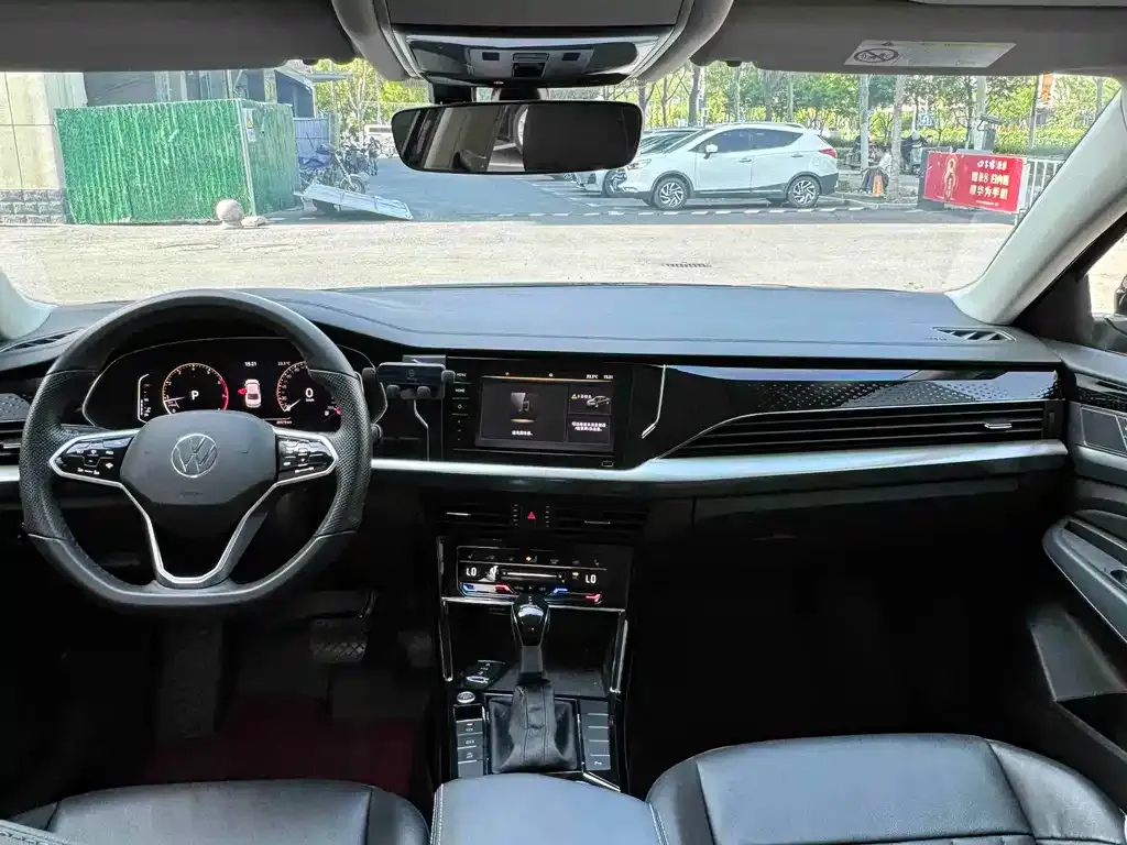 Volkswagen Passat — фото 4