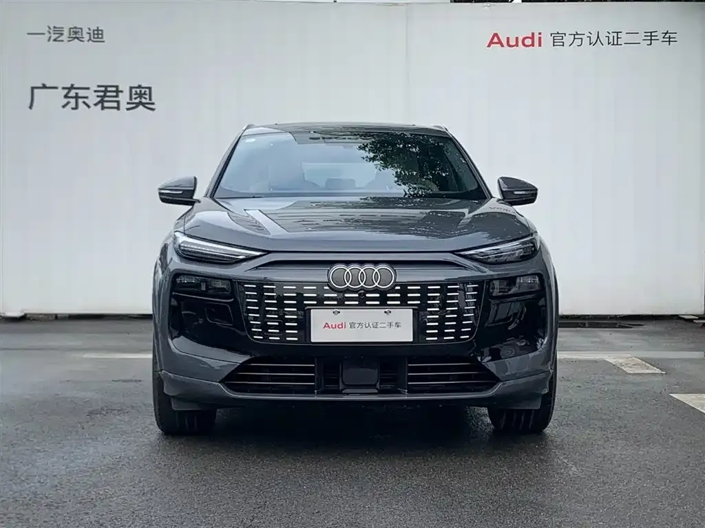 Audi Q6L e-tron — фото 10