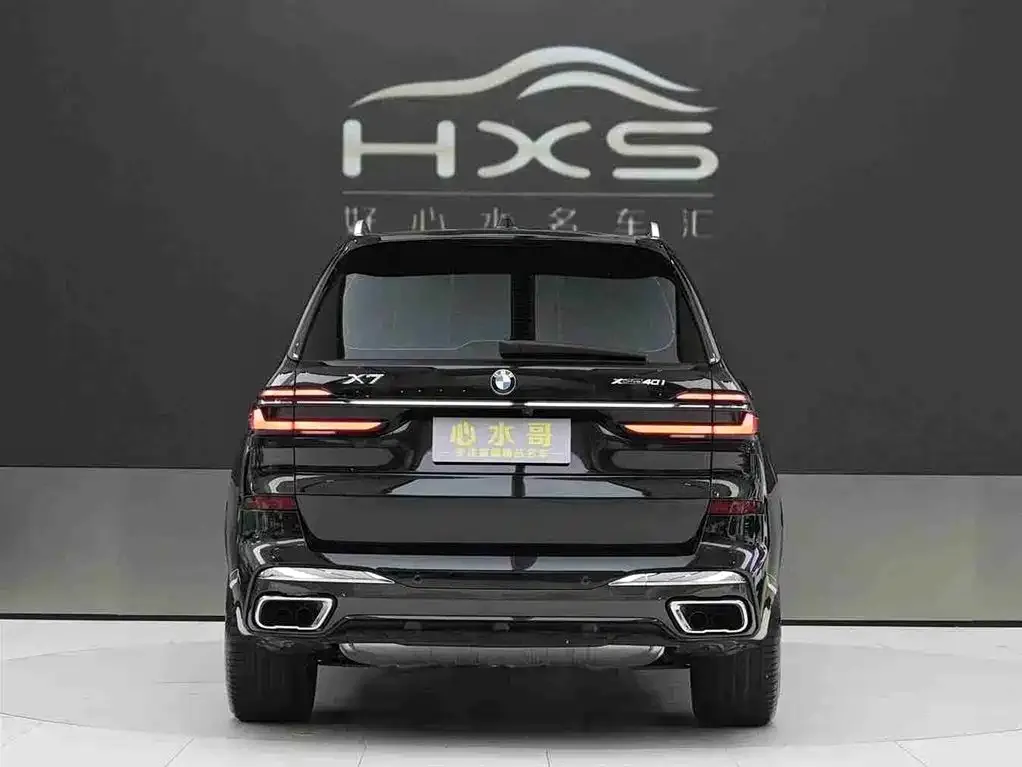 BMW X7 — фото 2