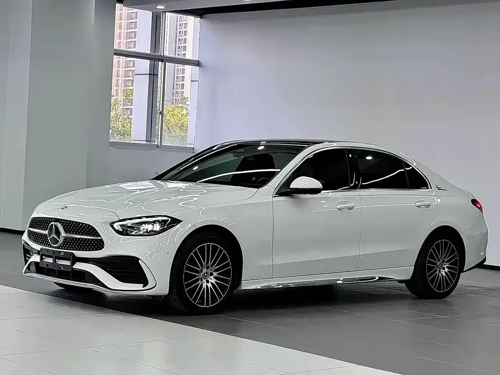 Mercedes-Benz C-Class — фото 4