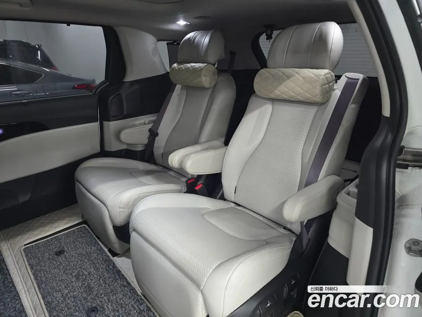 Kia Carnival — фото 2