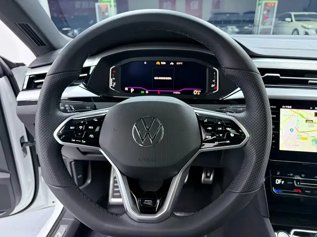 Volkswagen CC — фото 7