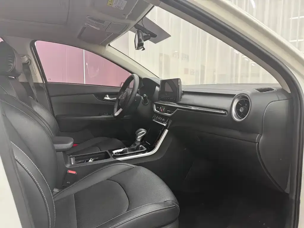 Kia K3 2022 из CN, фото 3