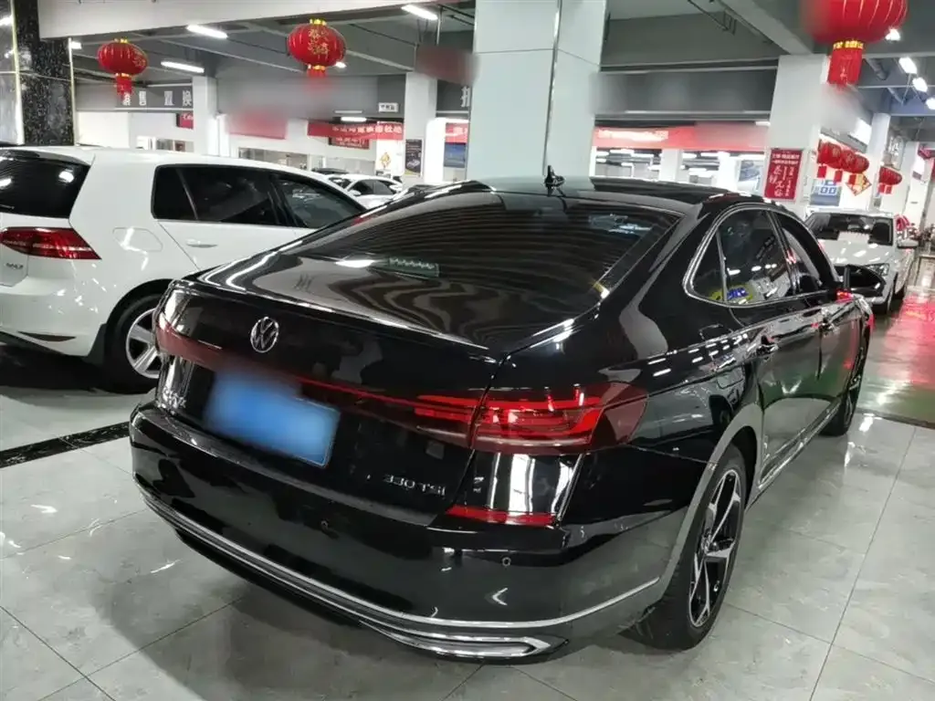 Volkswagen Passat — фото 4