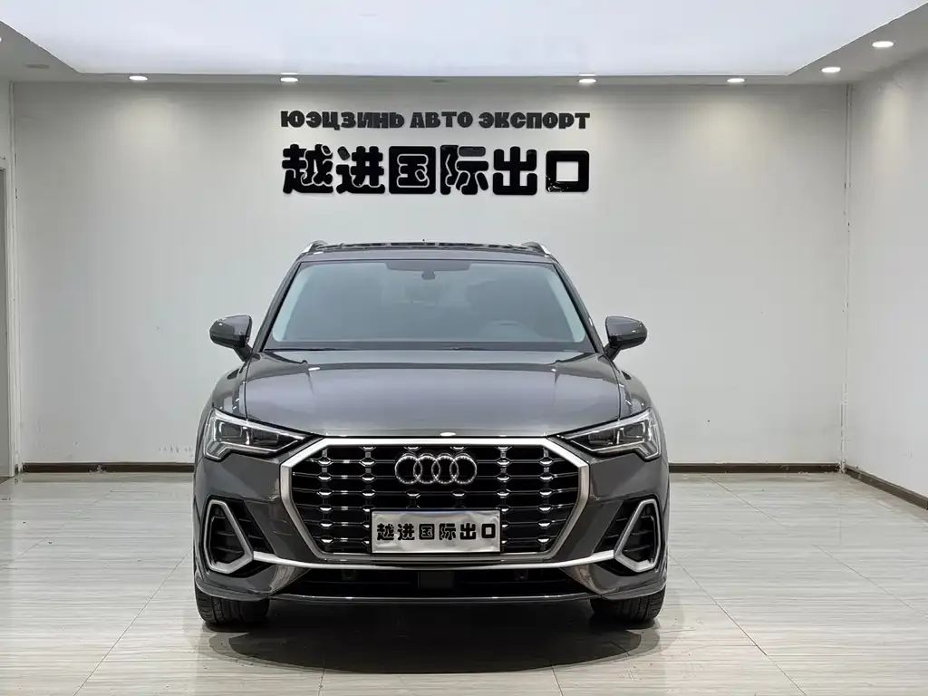 Audi Q3 — фото 5