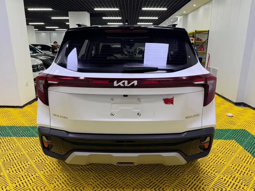 Kia Seltos — фото 4