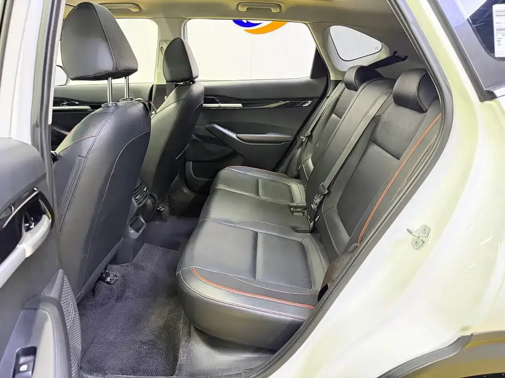 Kia Seltos — фото 2