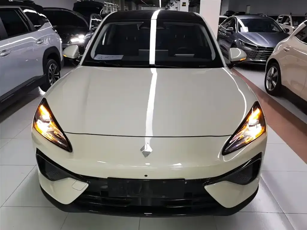 Baojun Yunhai 2024 из CN, фото 7