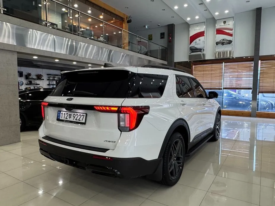 Ford Explorer 2025 из KR, фото 10
