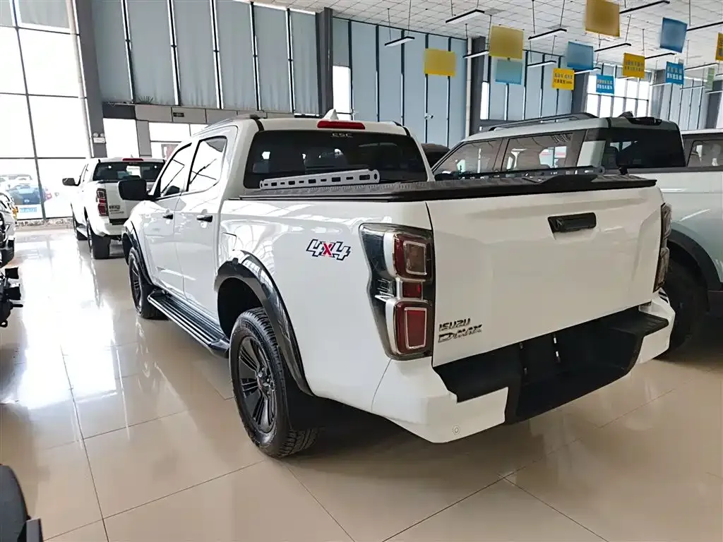 Isuzu D-MAX 2023 из CN, фото 10
