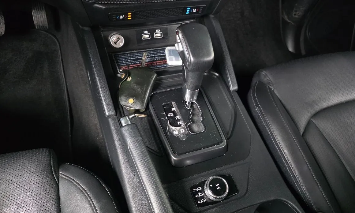 KG Mobility (Ssangyong) Rexton 2022 из KR, фото 8