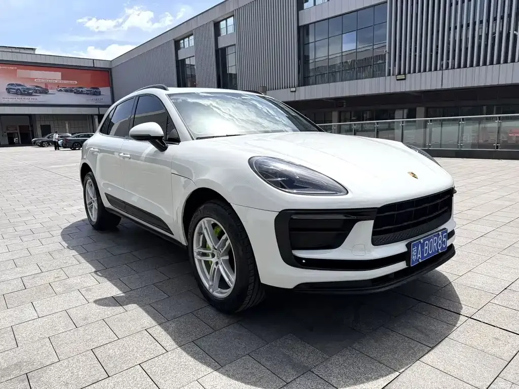 Porsche Macan — фото 7