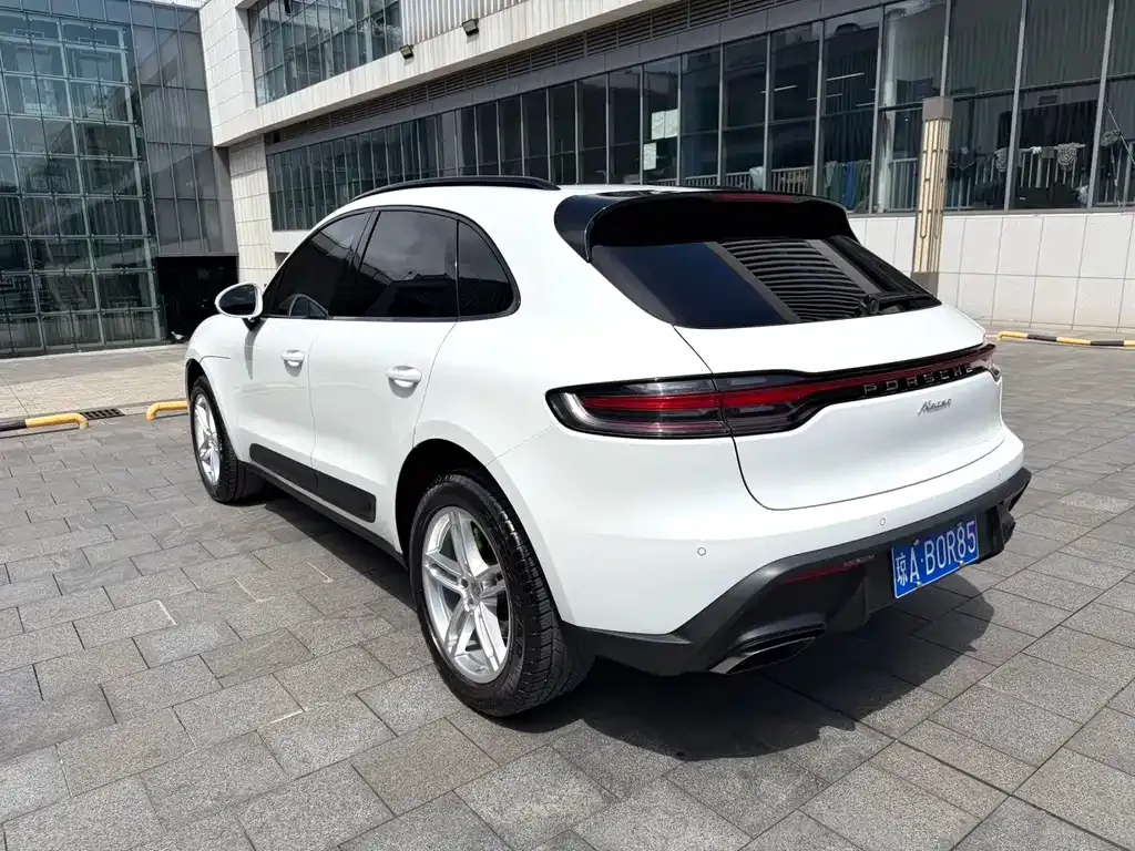 Porsche Macan — фото 3