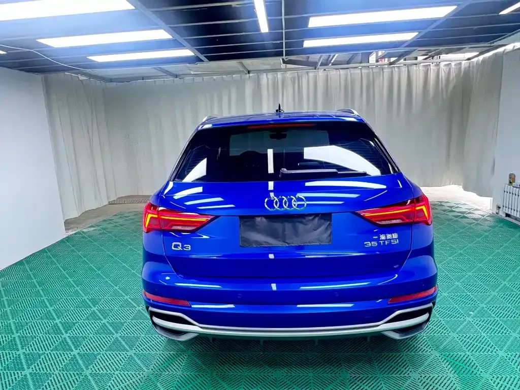 Audi Q3 — фото 6
