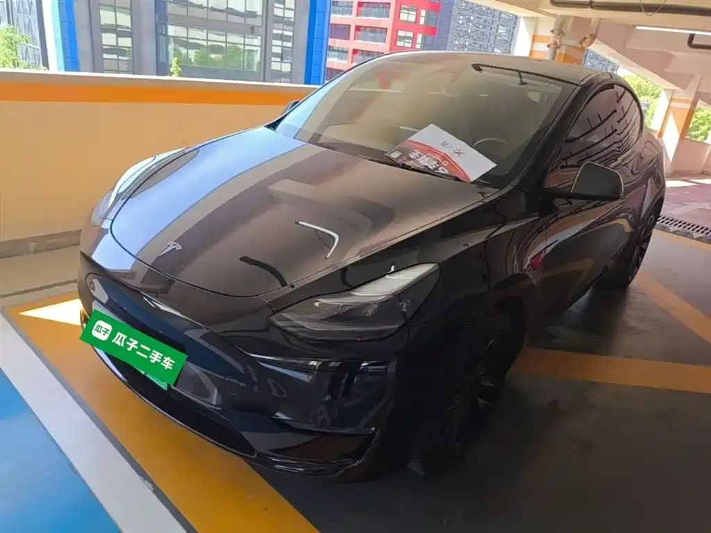 Tesla Model Y — фото 5