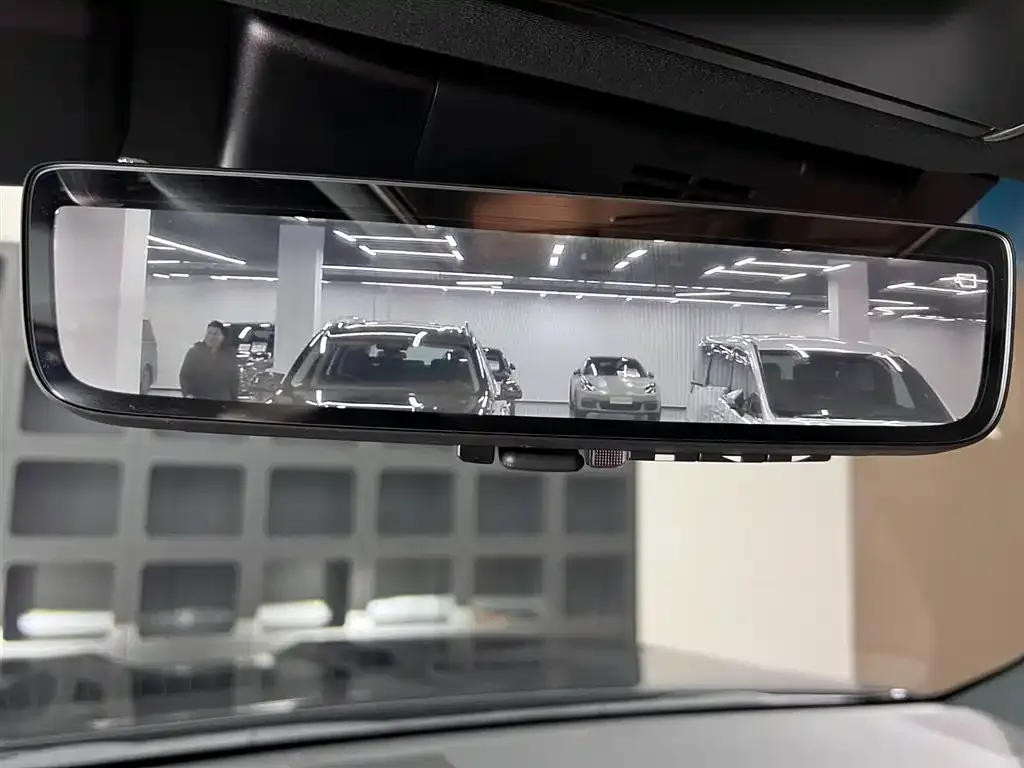 Lexus LX 2025 из CN, фото 2
