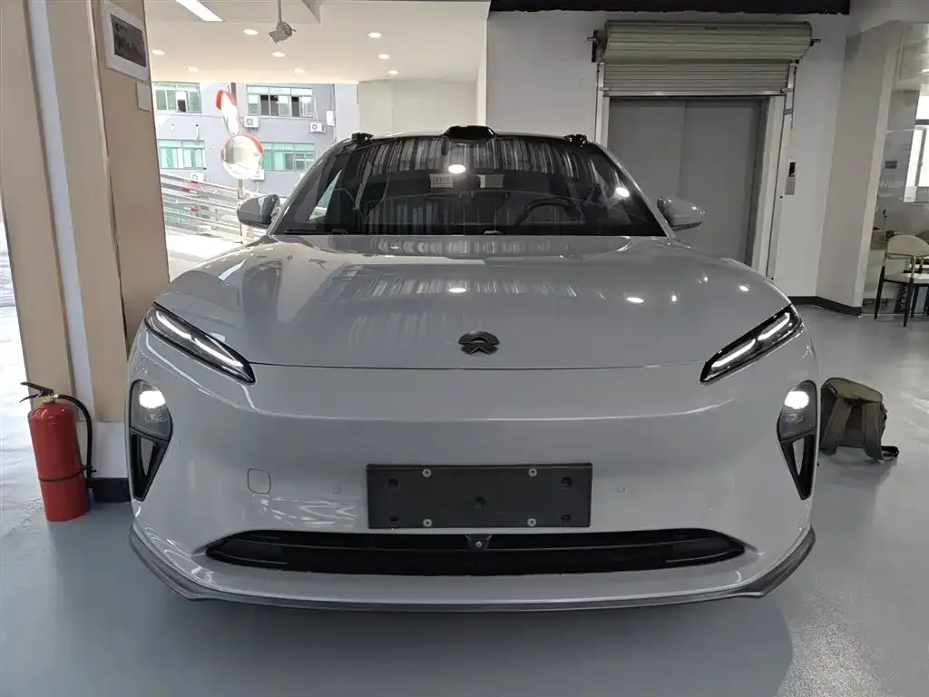 NIO ET5 2023 из CN, фото 9