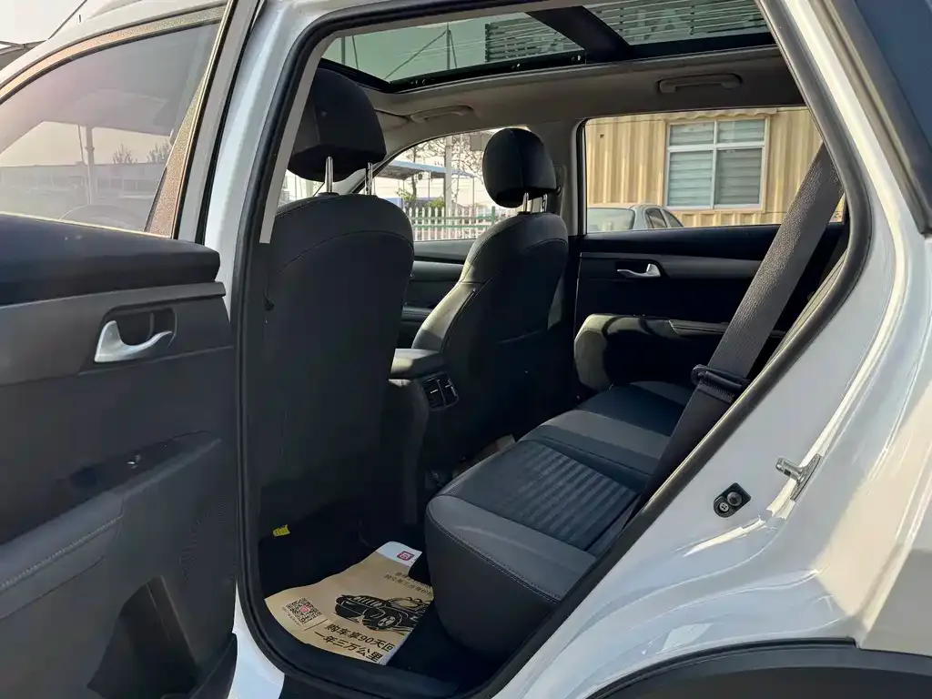 Kia Sportage — фото 3