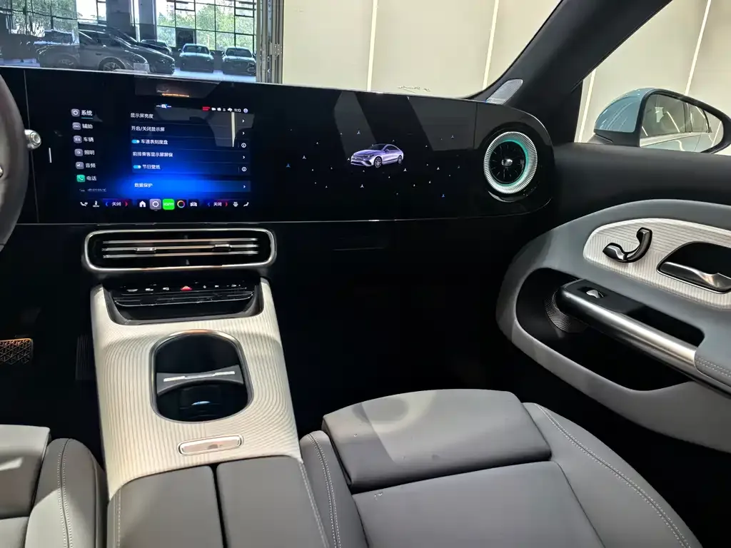 Mercedes-Benz CLA PHEV 2025 из CN, фото 7