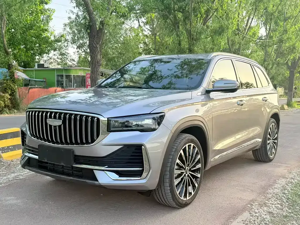 Geely Xingyue L — фото 1