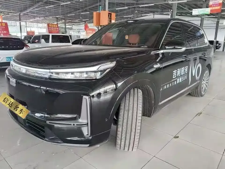 Geely Galaxy M9 — фото 1