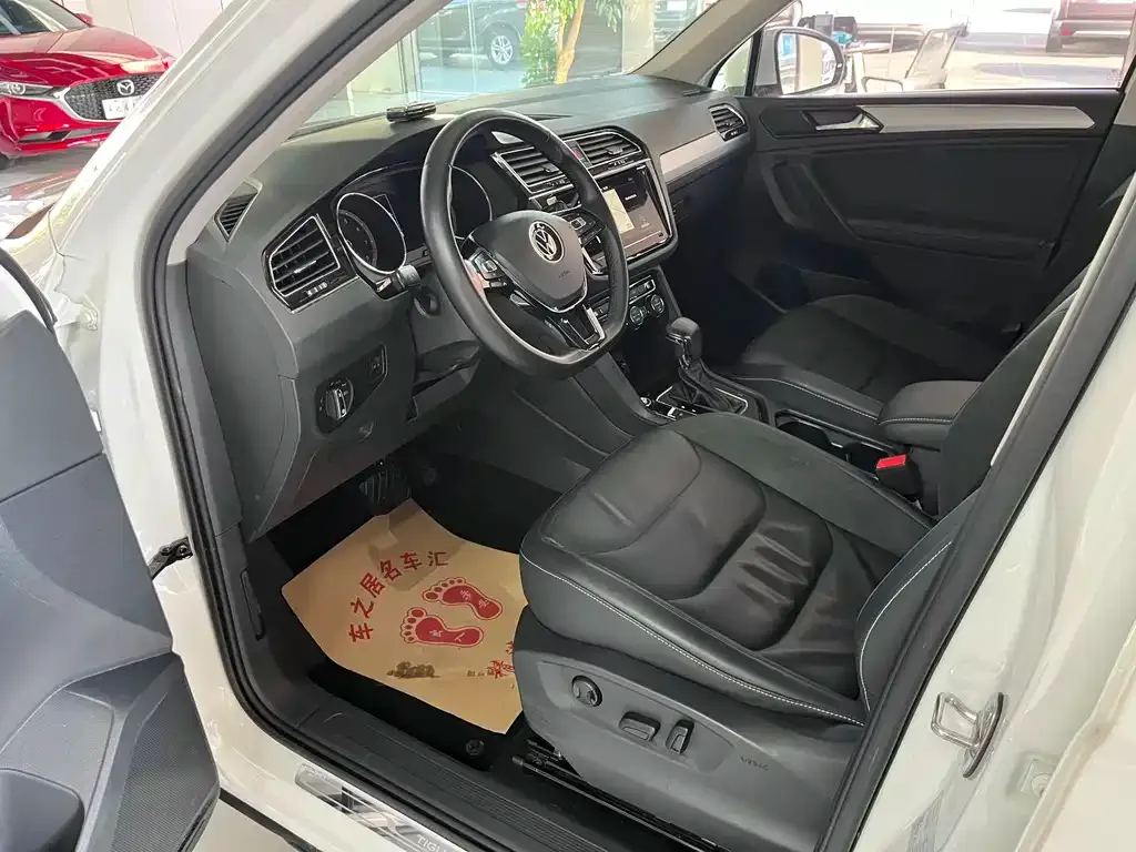Volkswagen Tiguan L 2021 из CN, фото 7