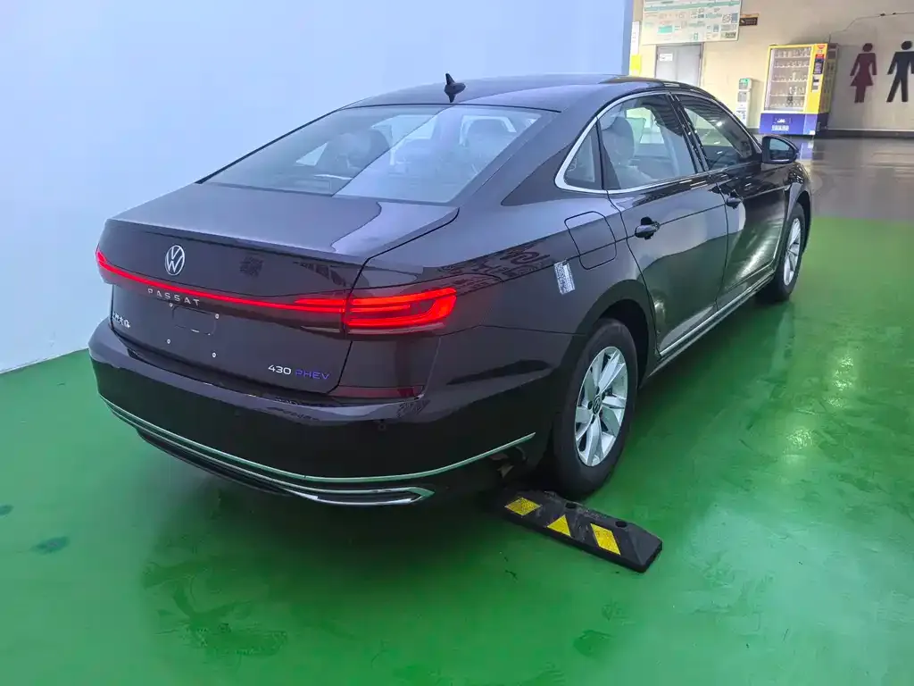 Volkswagen 帕萨特插电混动 — фото 9