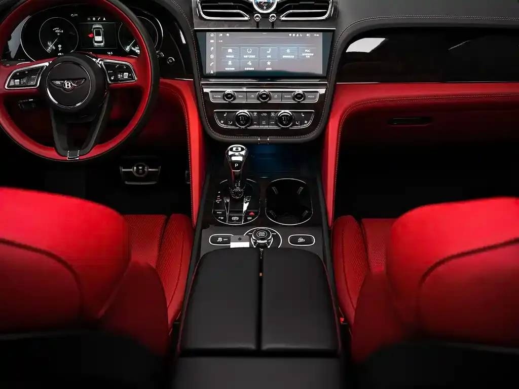Bentley Bentayga 2021 из CN, фото 10