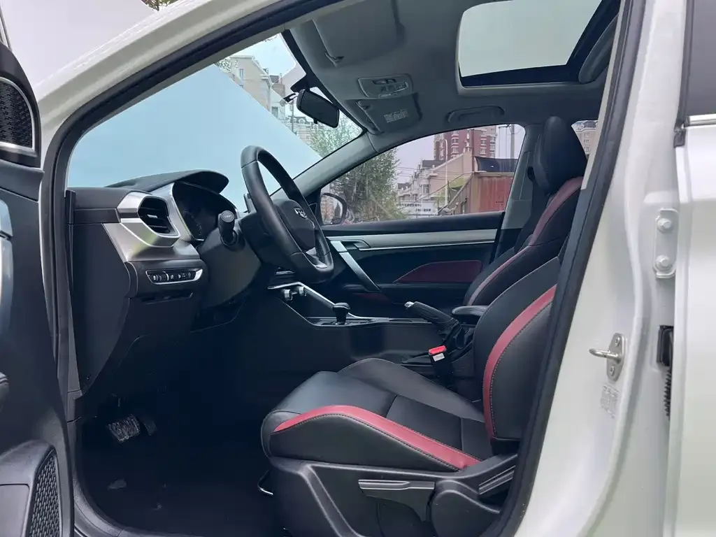 Geely Binyue 2022 из CN, фото 7