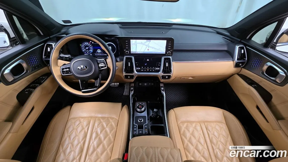 Kia Sorento — фото 10