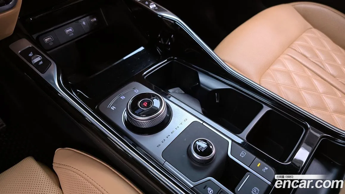 Kia Sorento — фото 9