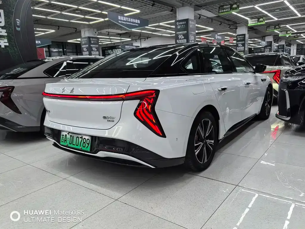 Hongqi EH7 — фото 9