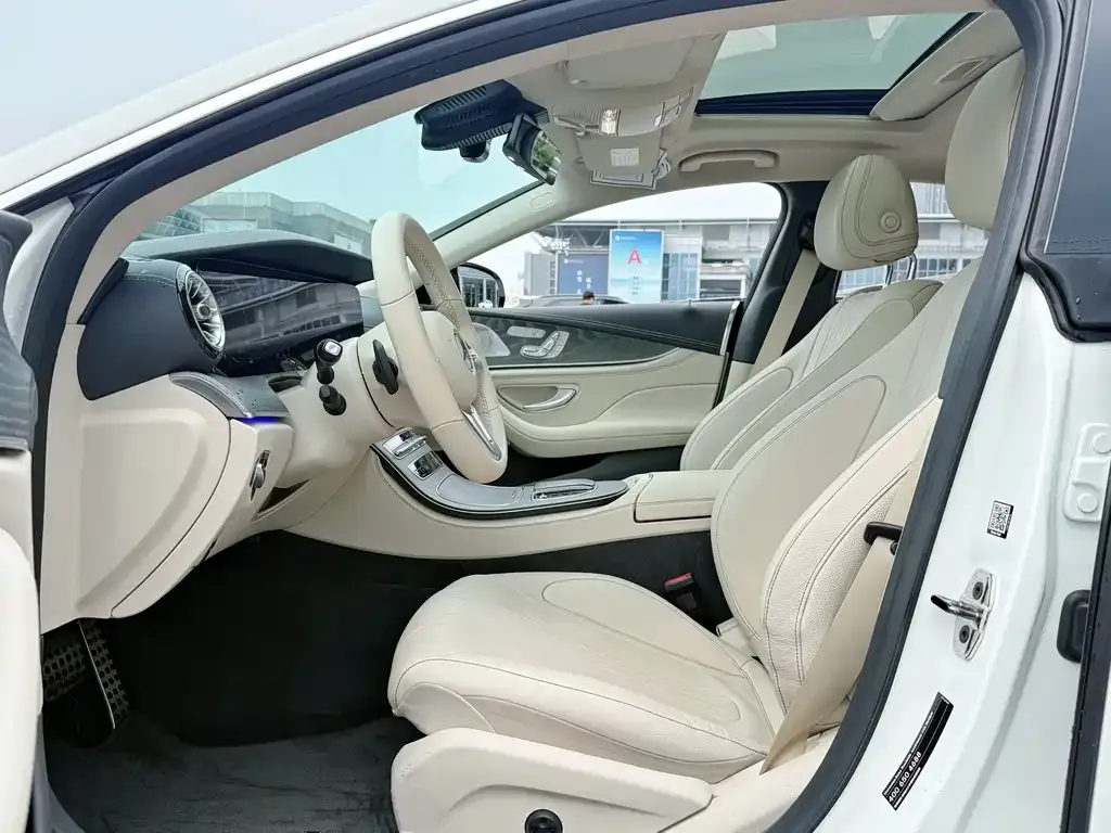 Mercedes-Benz CLS — фото 3