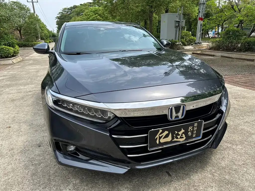 Honda Accord — фото 3
