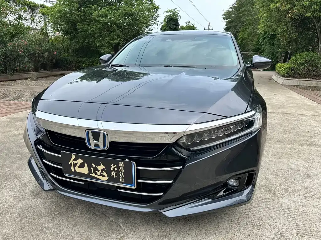 Honda Accord — фото 5