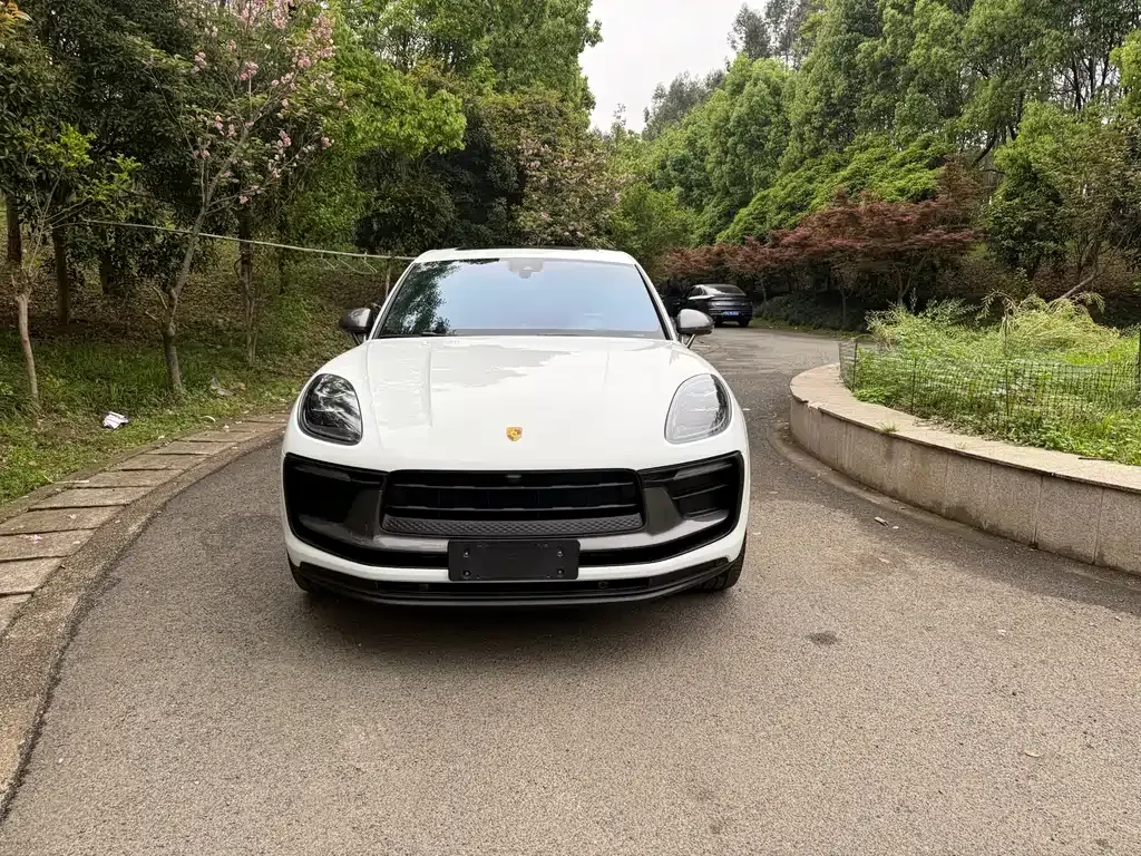 Porsche Macan 2023 из CN, фото 1