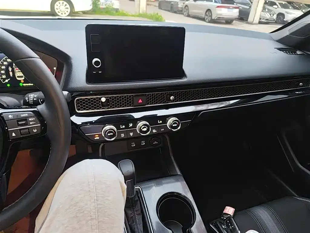 Honda Civic — фото 5